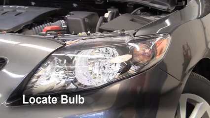 2010 Toyota Corolla S 1.8L 4 Cyl. Lights Turn Signal - Front (replace bulb)